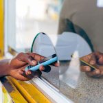 Mobile phones are used to transfer cash